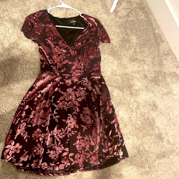 Dress - Picture 4 of 4